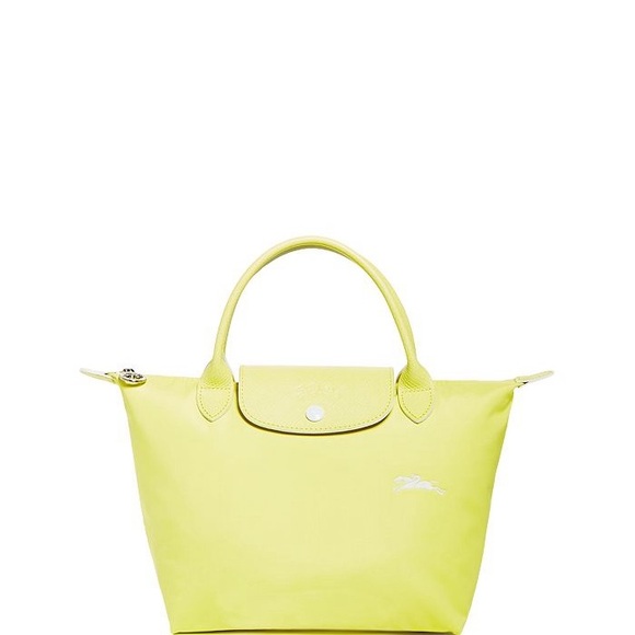 Longchamp Handbags - NWT Longchamp Le Pliage Club Medium Nylon Travel Top Handle Bag